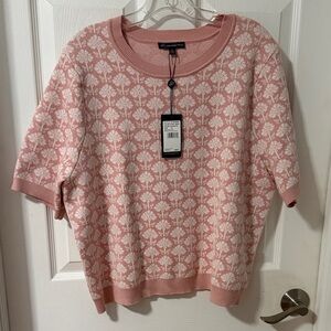 NWT Adrianna Papell Blush and Cream Short Sleeve Top. Size XL.
